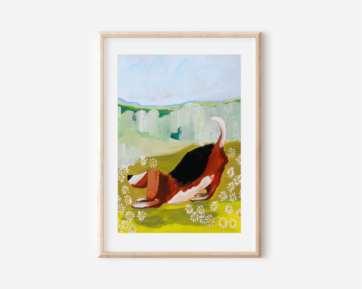 Beagle & Daisies Art Print